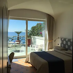 3* Hotel Bellevue