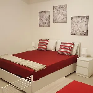Nonna Dina Apartament